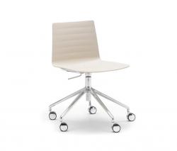 Изображение продукта Andreu World Flex кресло SI-1306 стул
