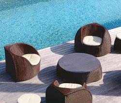 Изображение продукта Roberti Rattan Coconut 9581 кресло с подлокотниками