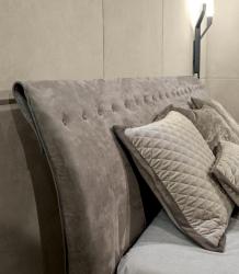 Longhi Charme Bed - 3