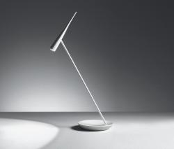 Изображение продукта Artemide EGLE LED T белый настольный светильник