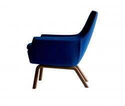 Изображение продукта Swedese Happy мягкое кресло с низкой спинкой