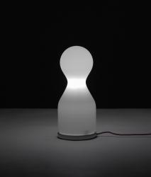 Изображение продукта Brokis Teo Medium PC842 настольный светильник