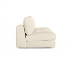 Design Within Reach Reid Armless диван в коже - 3