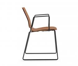 Изображение продукта ONDARRETA Noa Skid кресло с подлокотниками