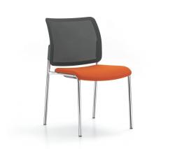 Изображение продукта Girsberger YANOS 4-legged chair
