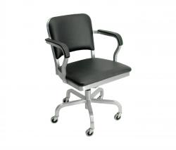Изображение продукта emeco Navy Upholstered swivel кресло с подлокотниками