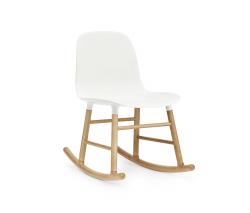 Изображение продукта Normann Copenhagen Form Rocking кресло с подлокотниками