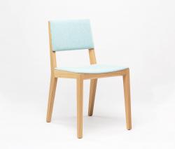Изображение продукта DE VORM Wood Me кресло
