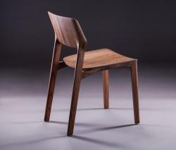Изображение продукта Artisan Fin кресло