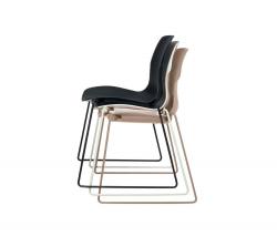 Casamania Stereo Sleigh base chair - 7