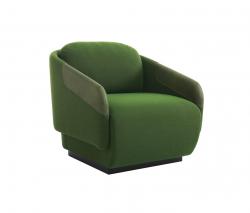 Изображение продукта Casamania Worn кресло с подлокотниками