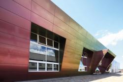 Изображение продукта 3A Composites ALUCOBOND Spectra | Red Brass 912 | facade