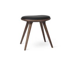 mater Low Stool dark stained oak 44 - 1