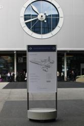 BURRI Signage System Messe Basel by BURRI – Outdoor F4 stele with concrete base - 4