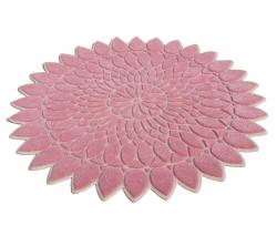 Nuzrat Carpet Emporium Wreath Pink - 2