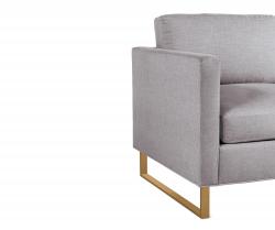 Design Within Reach Goodland кресло с подлокотниками с обивкой из ткани, ножки из бронзы - 5