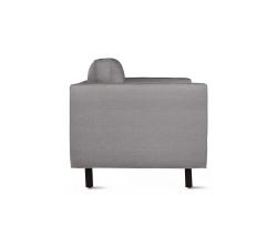 Design Within Reach Goodland Two-Seater диван с обивкой из ткани, Walnut Legs - 3