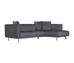 Design Within Reach Bilsby Sectional with Chaise с обивкой из ткани, Right - 2