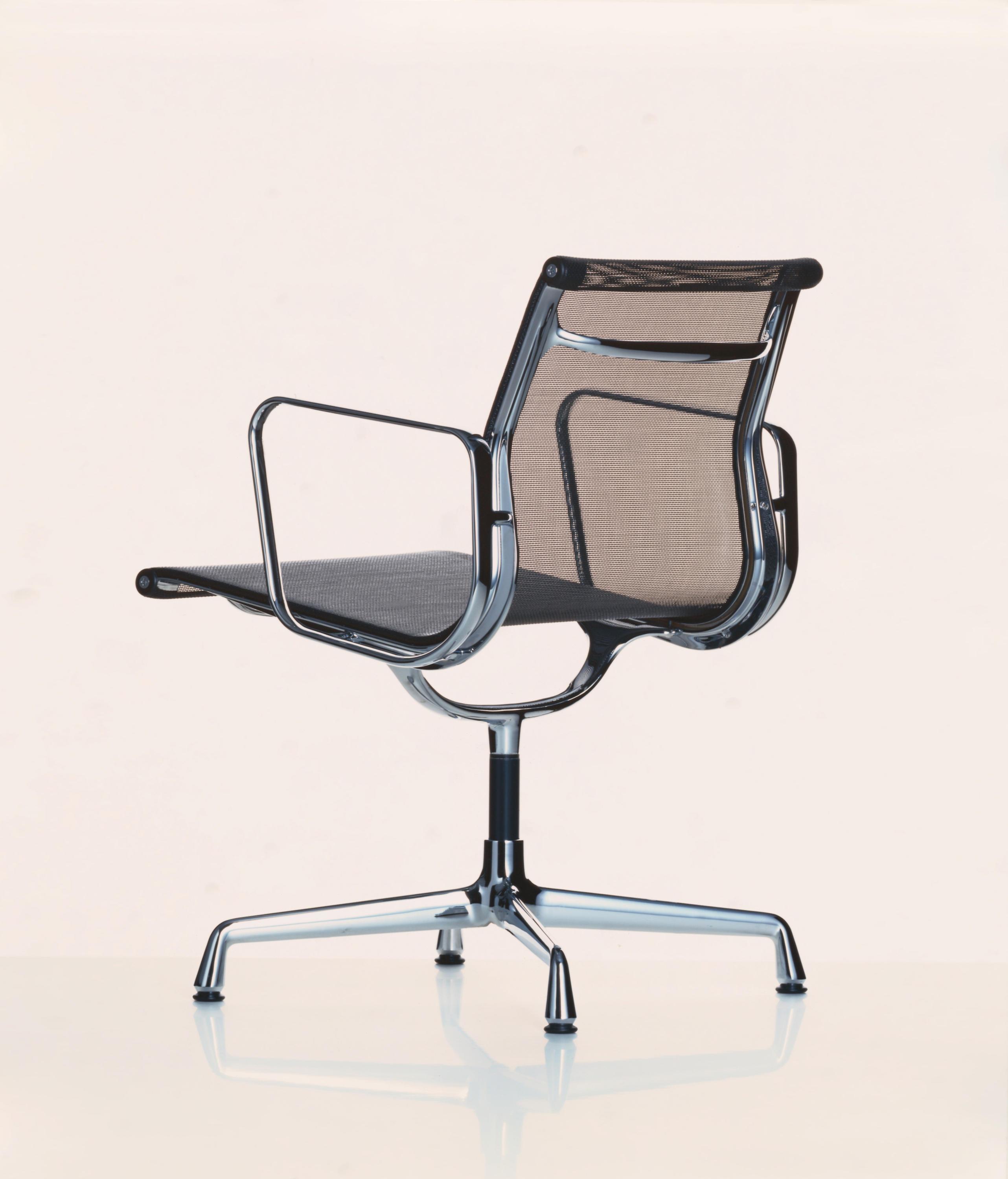 Eames Style Netweave Conference Chair EA 108