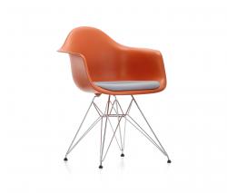 Vitra Eames Plastic кресло с подлокотниками DAR - 1