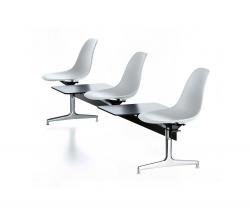 Изображение продукта Vitra Eames Plastic стул on stretchers