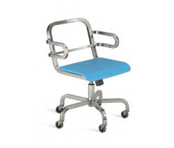 emeco Nine-0 офисное кресло с подлокотниками - 1