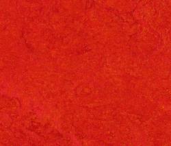 Изображение продукта Forbo Flooring Marmoleum Real scarlet