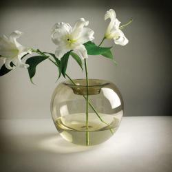 Niche Modern Stamen Vase - 1