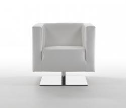 Изображение продукта Giulio Marelli Ascot кресло с подлокотниками
