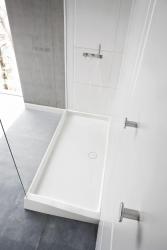 Rexa Design Warp Shower tray with enclosure - 3